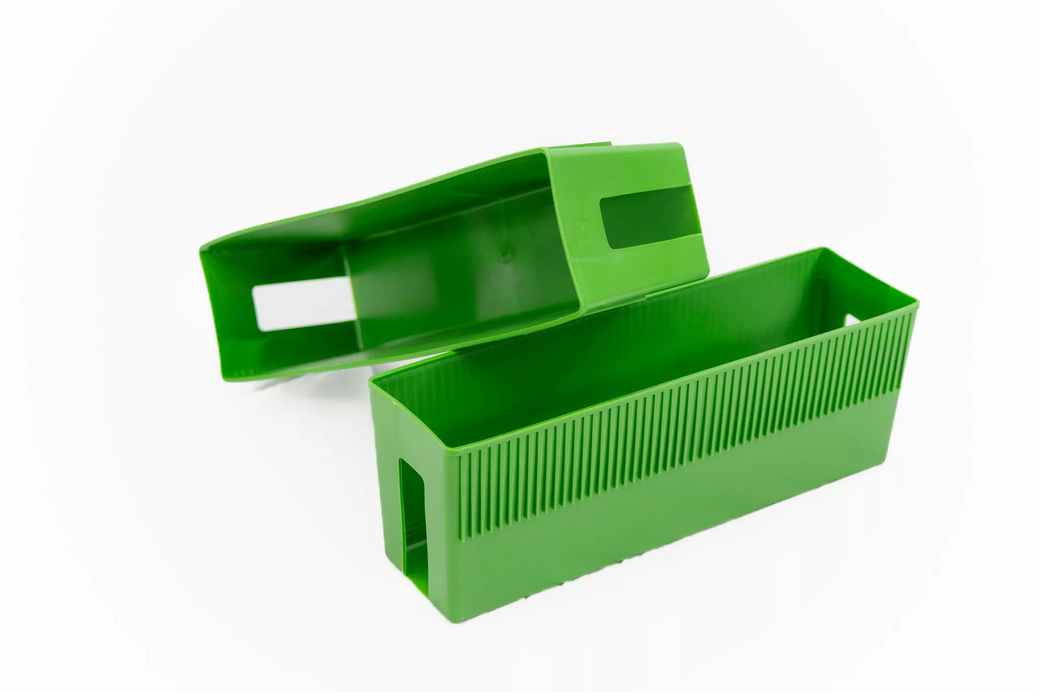 Production plastique en France chez Sagaert Plasturgie