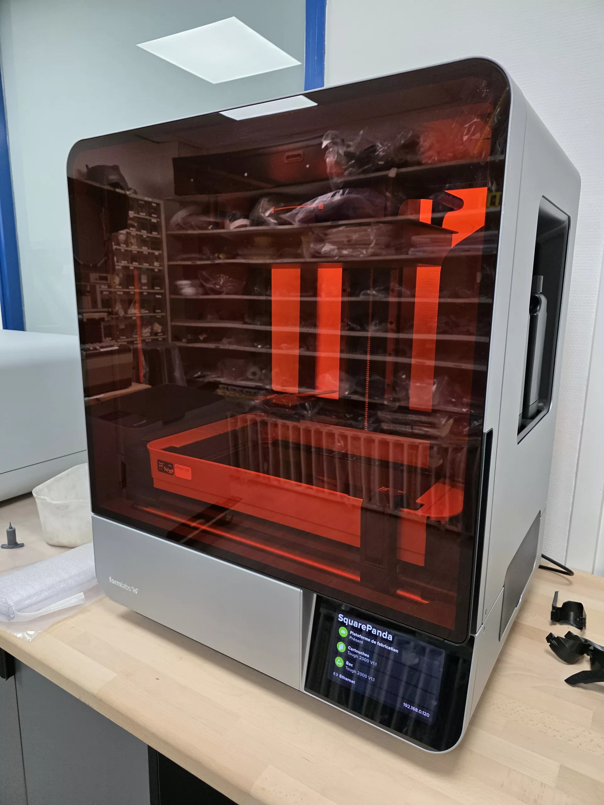 Nouvelle machine d'impression 3D en SLA
